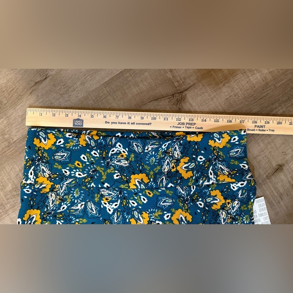 LuLaRoe Cassie Pencil Skirt Size XL ππππ - Picture 6 of 10